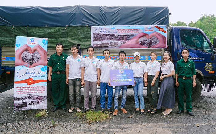 Biểu tượng hỗ trợ khách hàng chuyên nghiệp, tận tâm 24/7 của Sam86